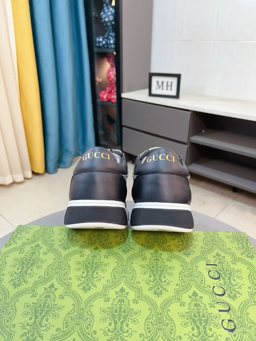 Men's shoes 💰420🌹🌹GUCCI [Gucci] New high-end brand of men's shoes, the latest fashionable casual men's shoes, trendy and versatile, relaxed and sporty style, uppers imported from Italy, first-layer cowhide, genuine leather lining, and ultra-fine workmanship. Original personalized fashionable rubber wear-resistant outsole, light and comfortable on the foot, size 38-44